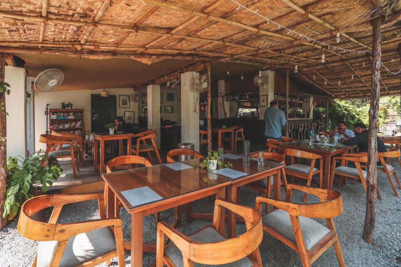 Piggy Hostel Vagator Bagian luar foto